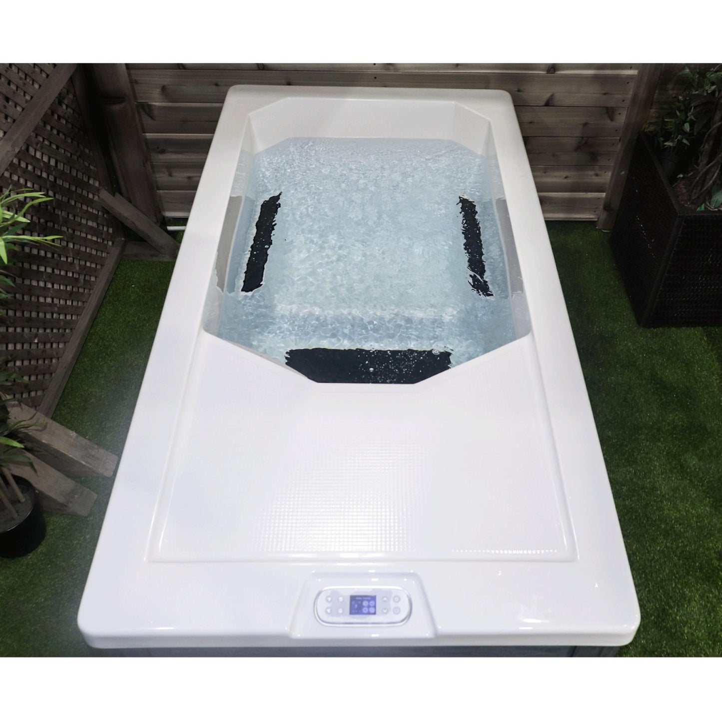 Liberty Spa Chill1000 Cold Plunge